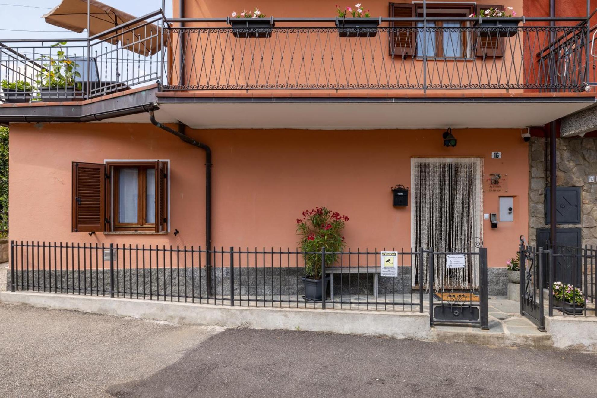 Apartment Ca Dai Noni Feriolo エクステリア 写真